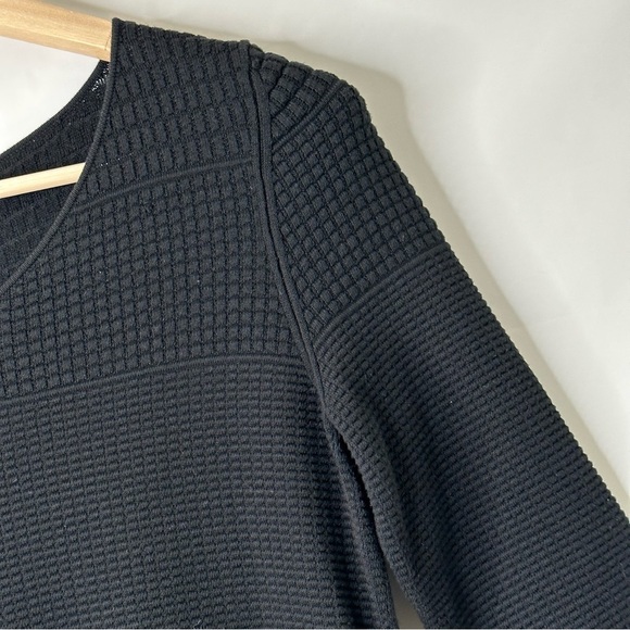 Talbots Women’s Black Sweater Sheath Dress Modest V Neck 3/4 Sleeve Sz M Petite - Picture 4 of 9